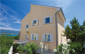 1 Bedroom Beautiful Apartment In Malinska